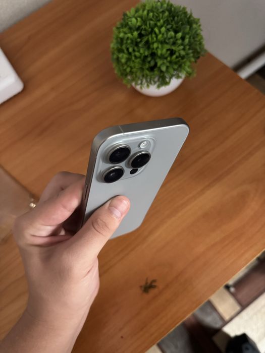 iPhone 15 Pro 128GB.88%.Идеал! 10/10.