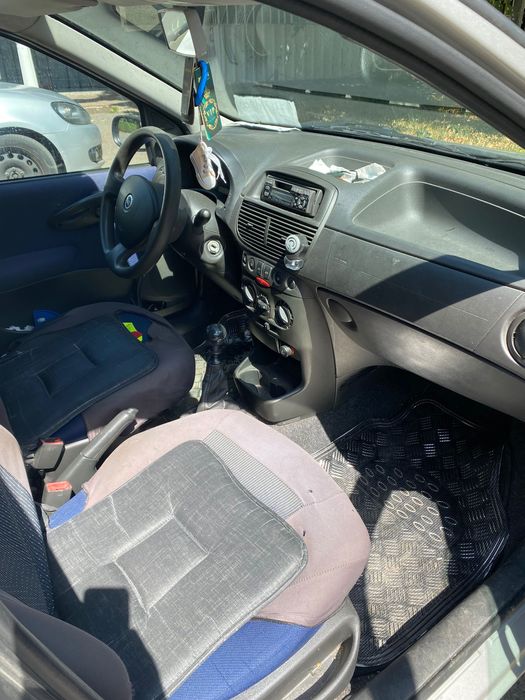 FIAT Punto 2004 — imagine 2