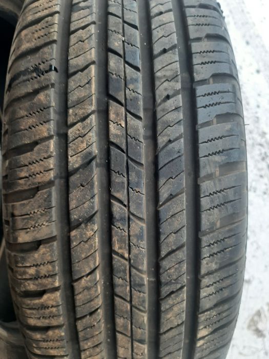 Продам шины 215/60/17 китай