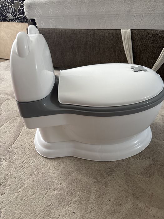Детский горшок /унитаз