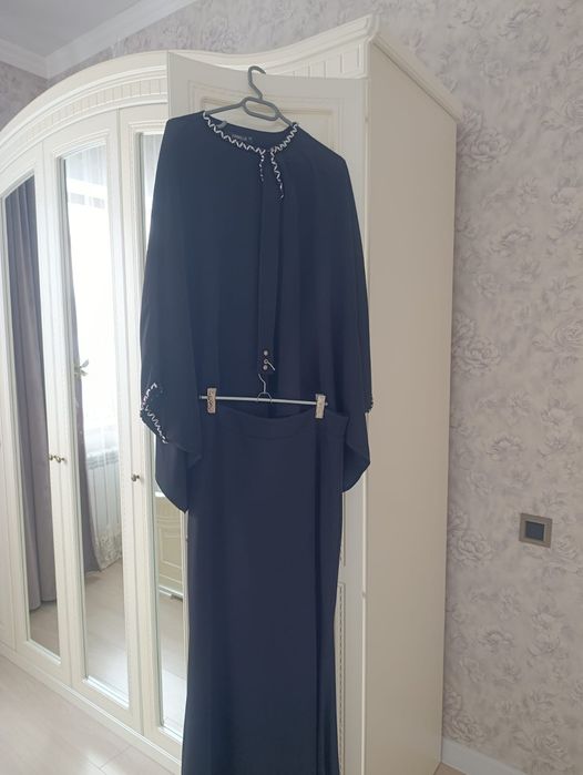 Женские  Платья.