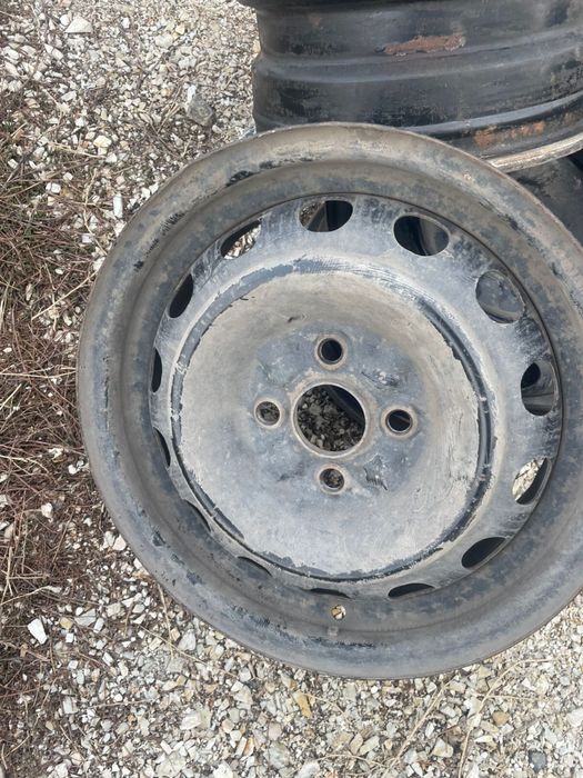 Продам диски на r14.