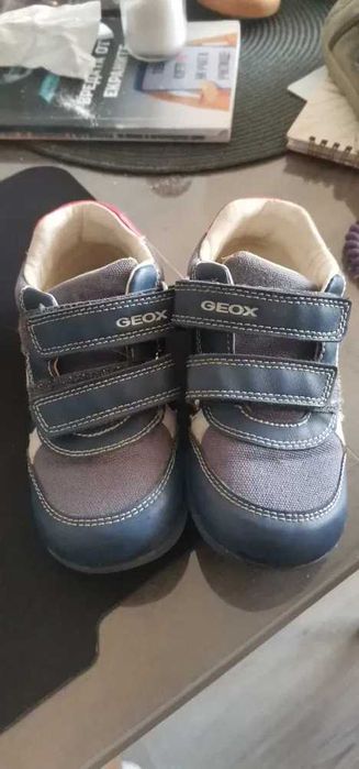 Детски обувки боси  и маратонки Адидас и др номер 23-25