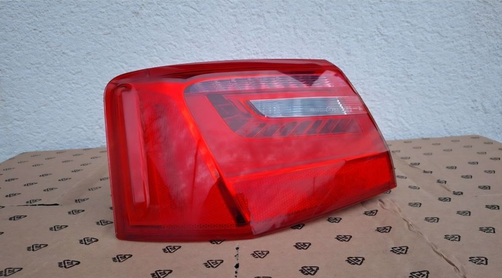 Lampa / stop stanga spate audi