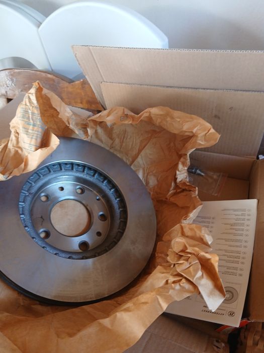 Set discuri frana fata TRW
