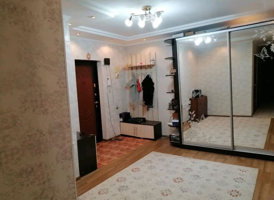 2 к квартира в 12 мкр