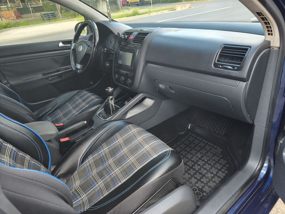 Vând Golf 5 1.9 2007