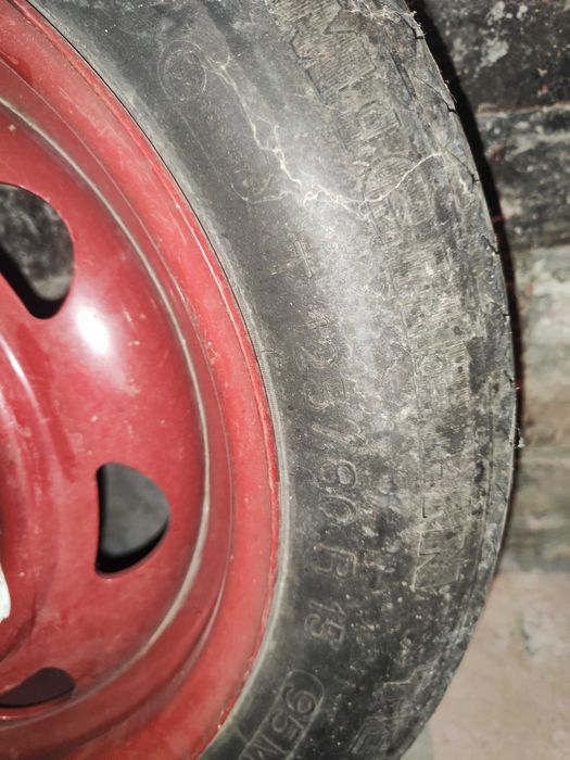 Резервна гума, патерица, Michelin