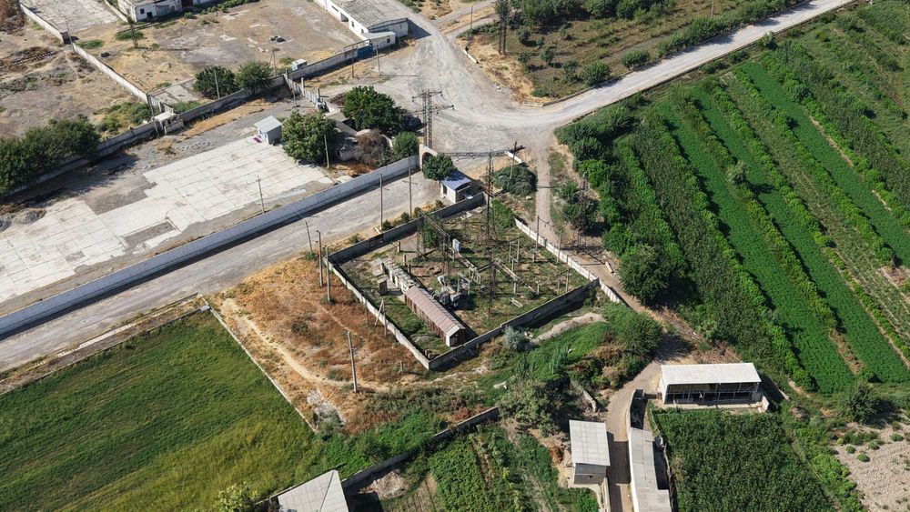 Сотилади  — ер участкаси  0,99 га — ЧИНОЗ