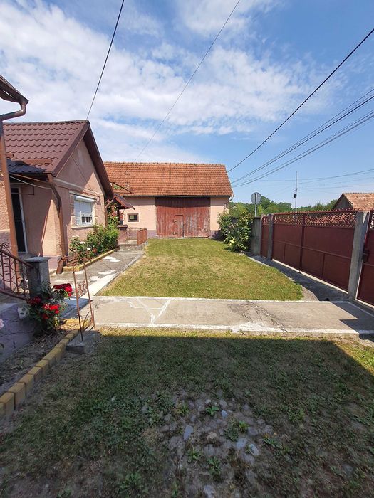 Casa de vanzare Dej str.Valea Codorului 102 si Teren intravilan in zona Dej
