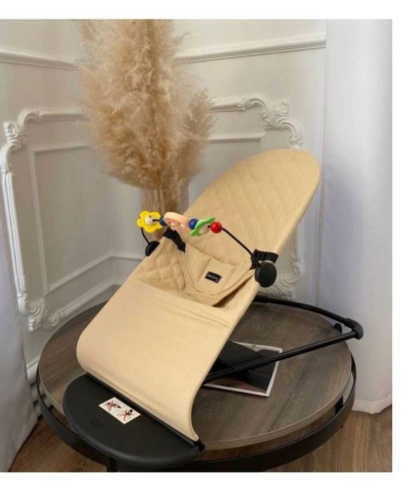 качеля Mastela,  в подарок Шезлонг