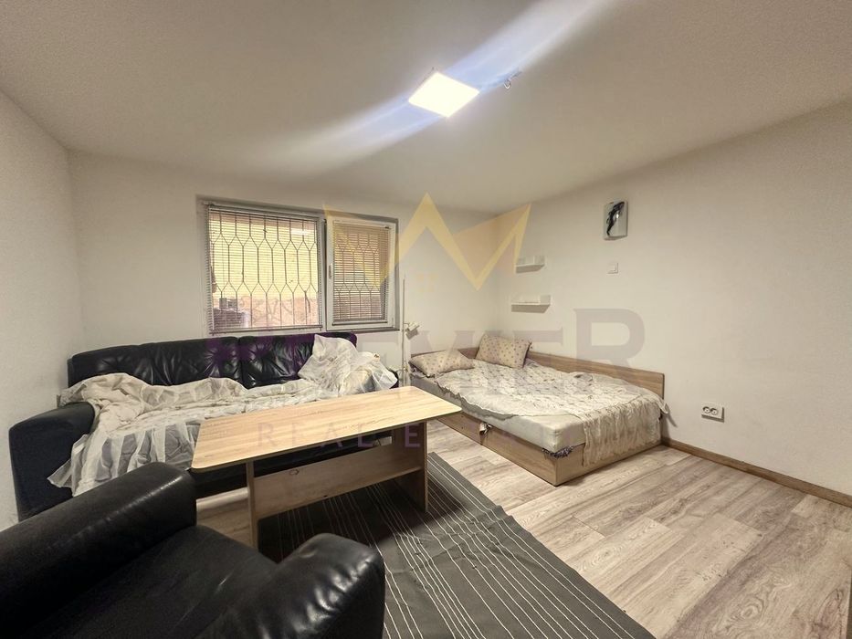 Продава се Многостаен апартамент в Пловдив, Гагарин - 130 кв.м за 1485 €/кв.м - Снимка #10