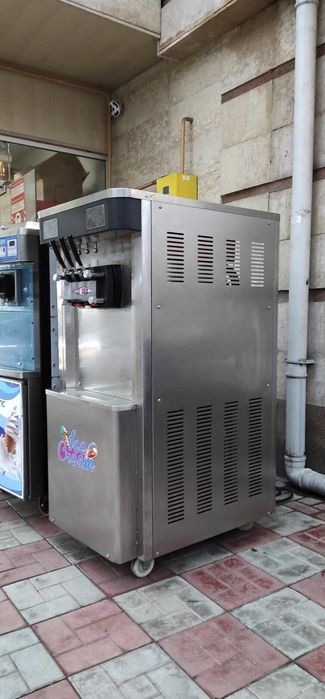 Фризер сотилади 380v