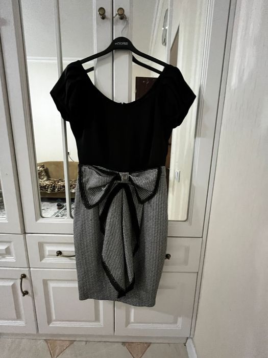 Вечерние платья