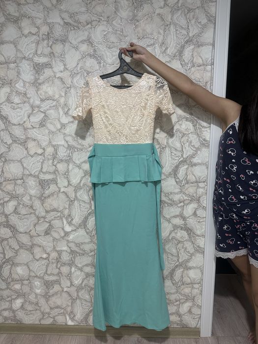 Новогодние, вечерние платья