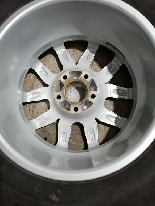 235/65/17гуми/5х120/