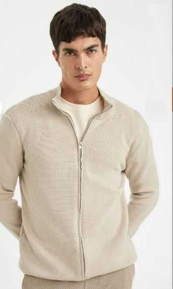 Мъжка жилетка с цип Defacto