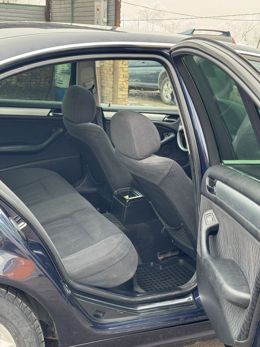 Продам е46 1999год 2.8