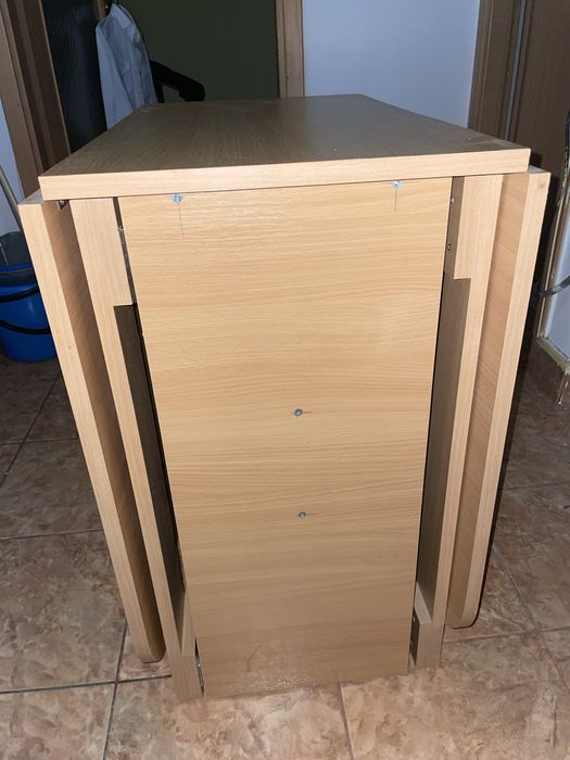Masă pliantă- stare foarte bună