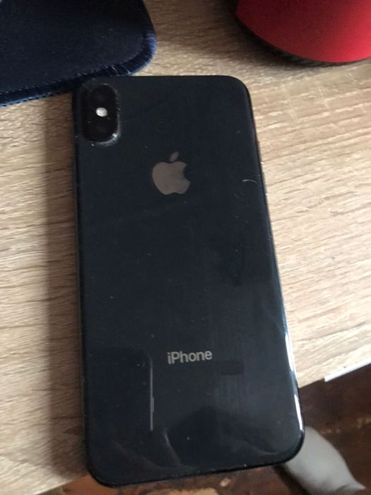 Продам айфон х на 64гб памяти
