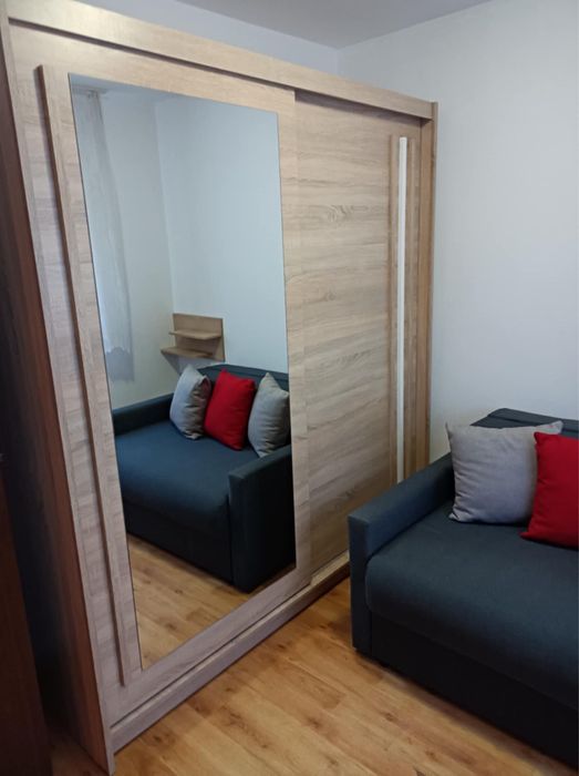 Apartament de închiriat