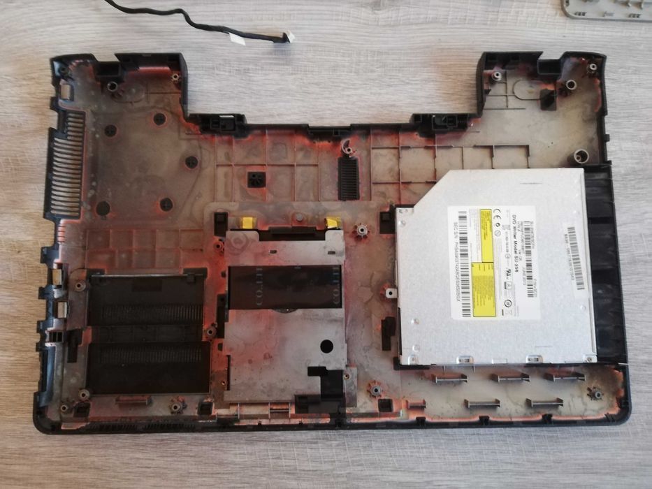 Samsung NP270E5V-K03BG