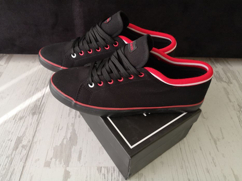 НОВИ Кецове Ombre N45, 29.5см.