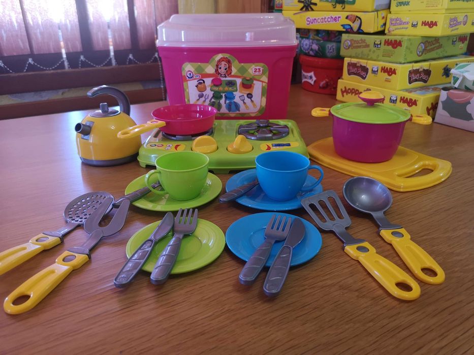 Мини кухня, FUR REAL, кученце VIP pet, Minions, калейдоскоп, касичка