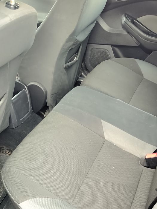 FORD Focus 2011 — imagine 4