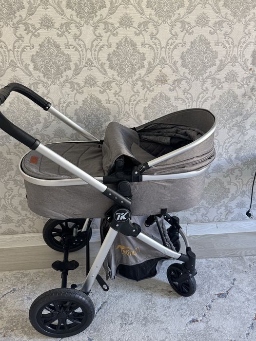 Коляска детская б/у