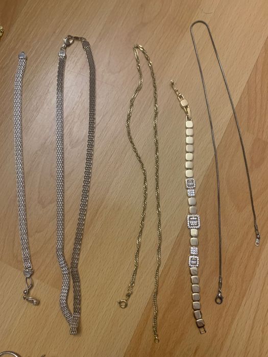 Bijuterii lantisoare si bratari 10 buc