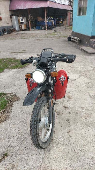 Мотоцикл 200 куб