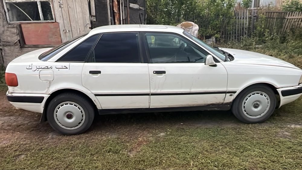 Продам машину Ауди Б4