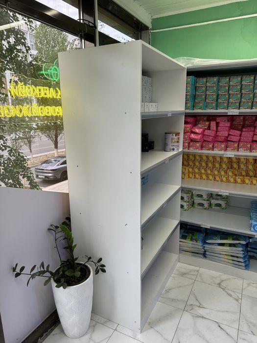 Шкаф три штуки по 1метру