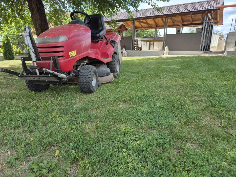 Tractoras gazon Honda