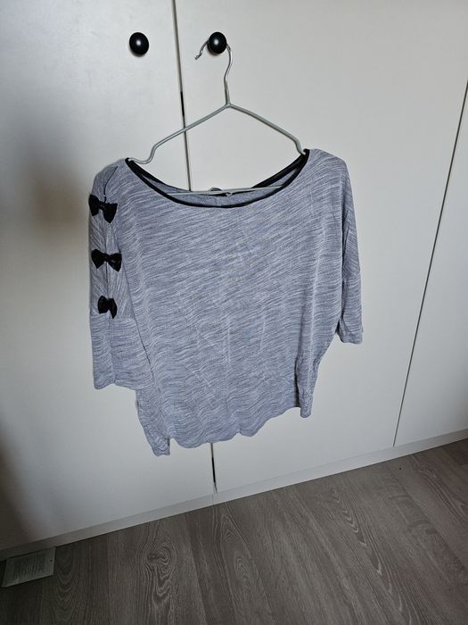 Bluza cu detalii fundite mas. M-L