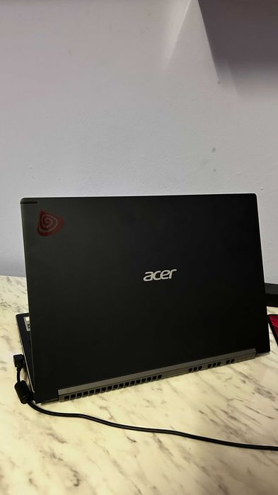 Лаптоп Acer Aspire 7 (A715-74G) - Перфектно състояние