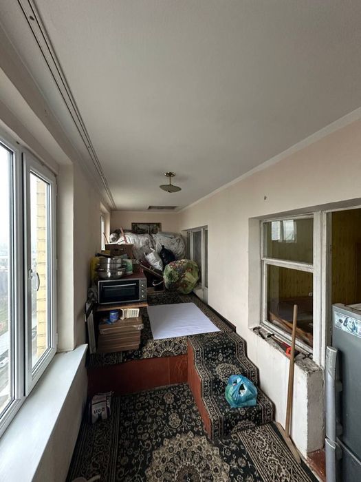 В продаже 4- комнатная квартира в Сергели 8а