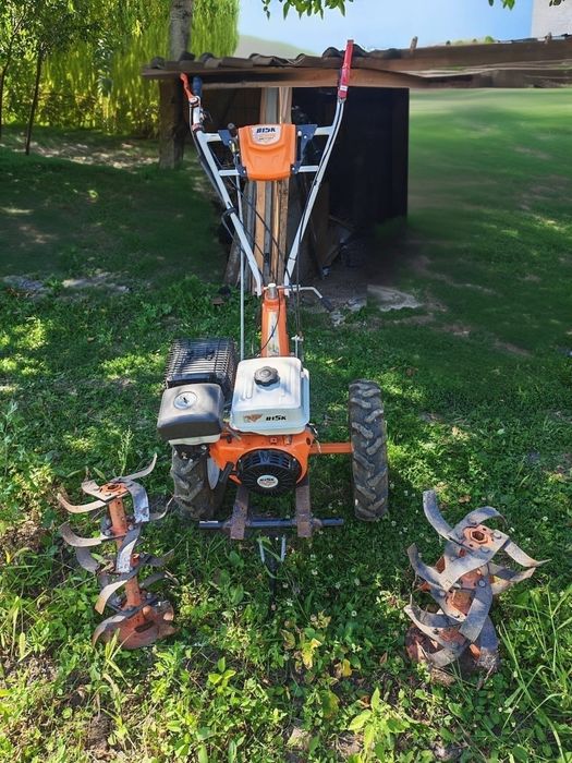Vând Motocultor 15 CP