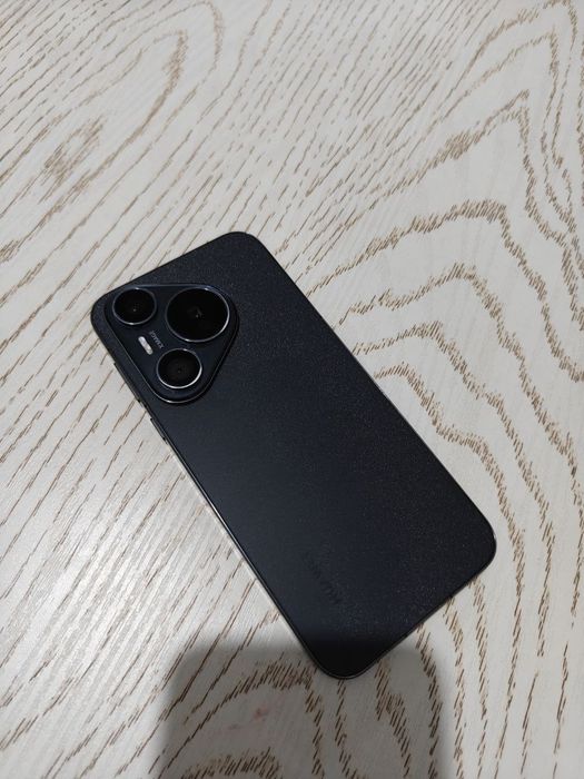Huawei Pura 70 12/256