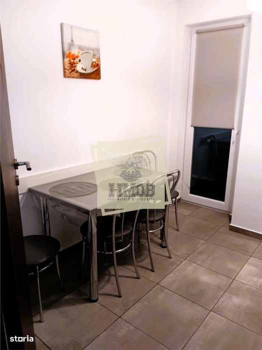 Apartament 2 camere balcon si parcare zona Turnisor