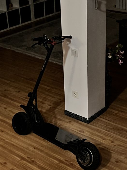 Продам kugoo G-booster