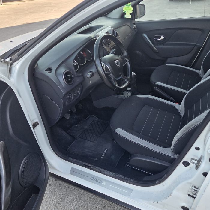 Dacia Logan Stepway MCV —an 2019 , 1,5 D —5400€