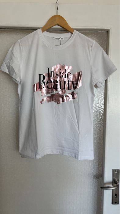 Тениска Sradivarius ново