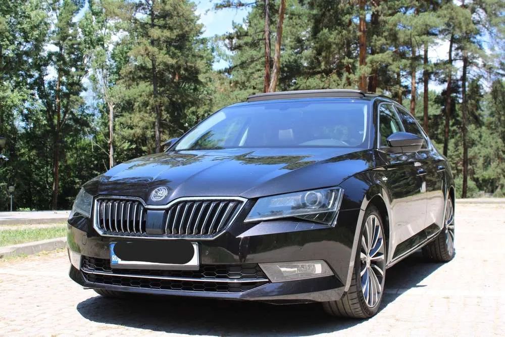 Skoda Superb Skoda Superb 2.0TDI Laurin & Klement