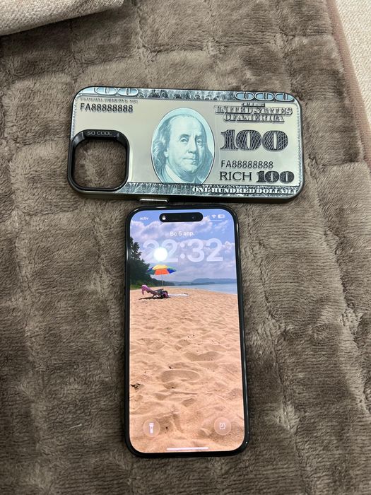 Продам Iphone 15