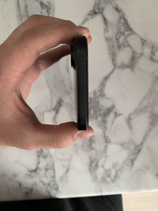 Айфон 16 128гб черный цвет