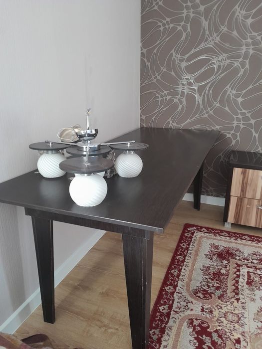 Люстры  продам недорого