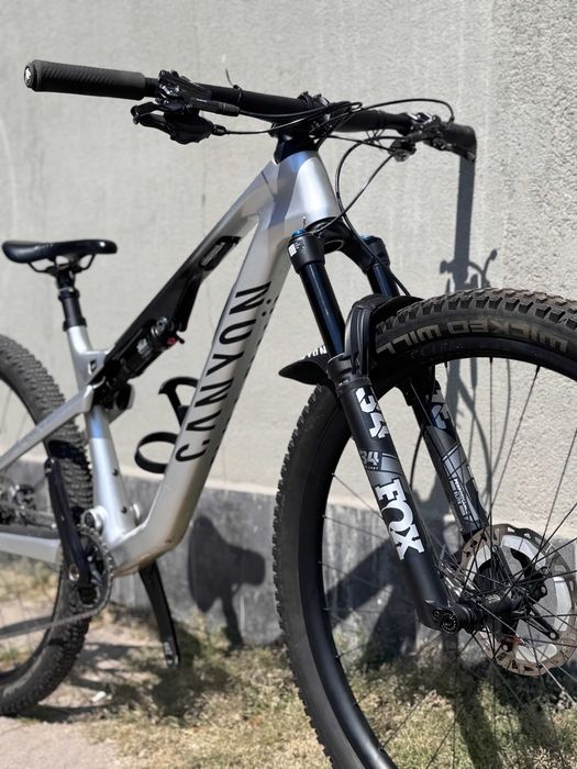 Canyon Lux CF 8 (2024)