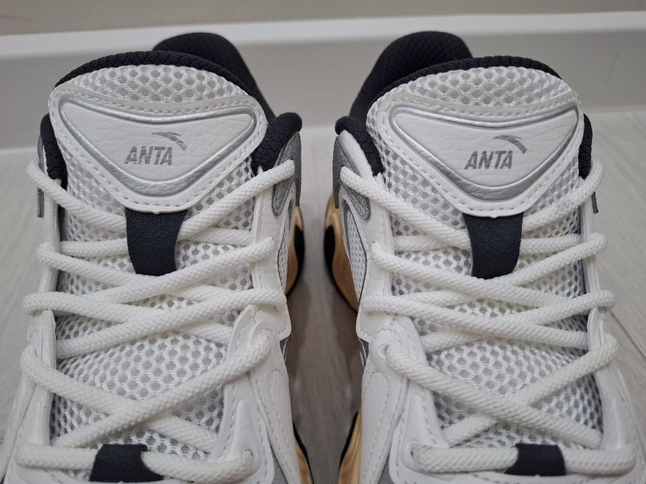 Кроссовки мужские продам